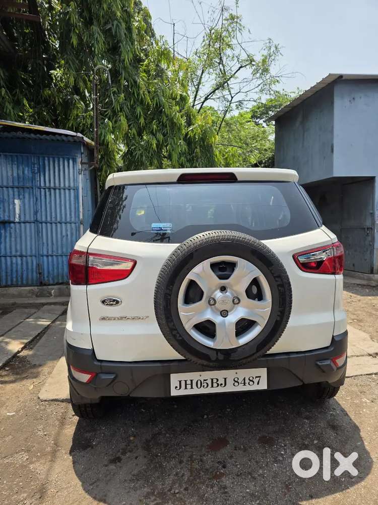Ford Ecosport 2015 Petrol 40000 Km Driven