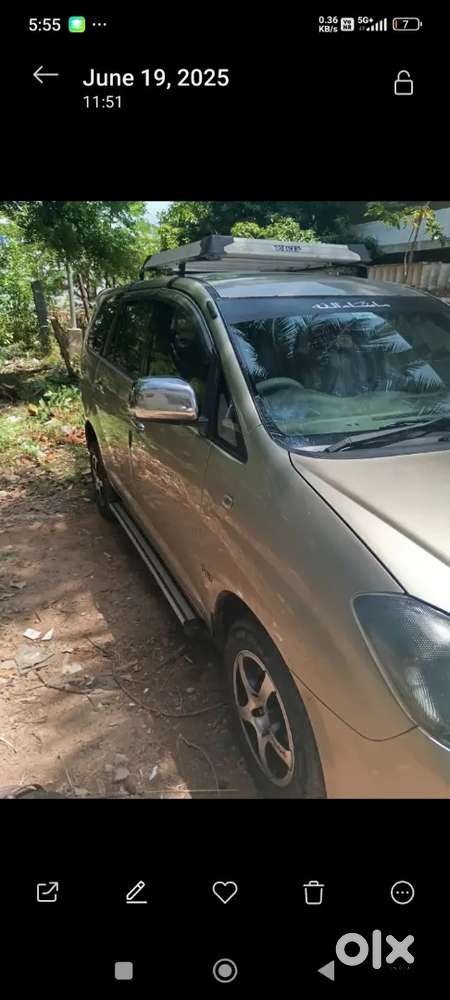 Toyota Innova 2007 V