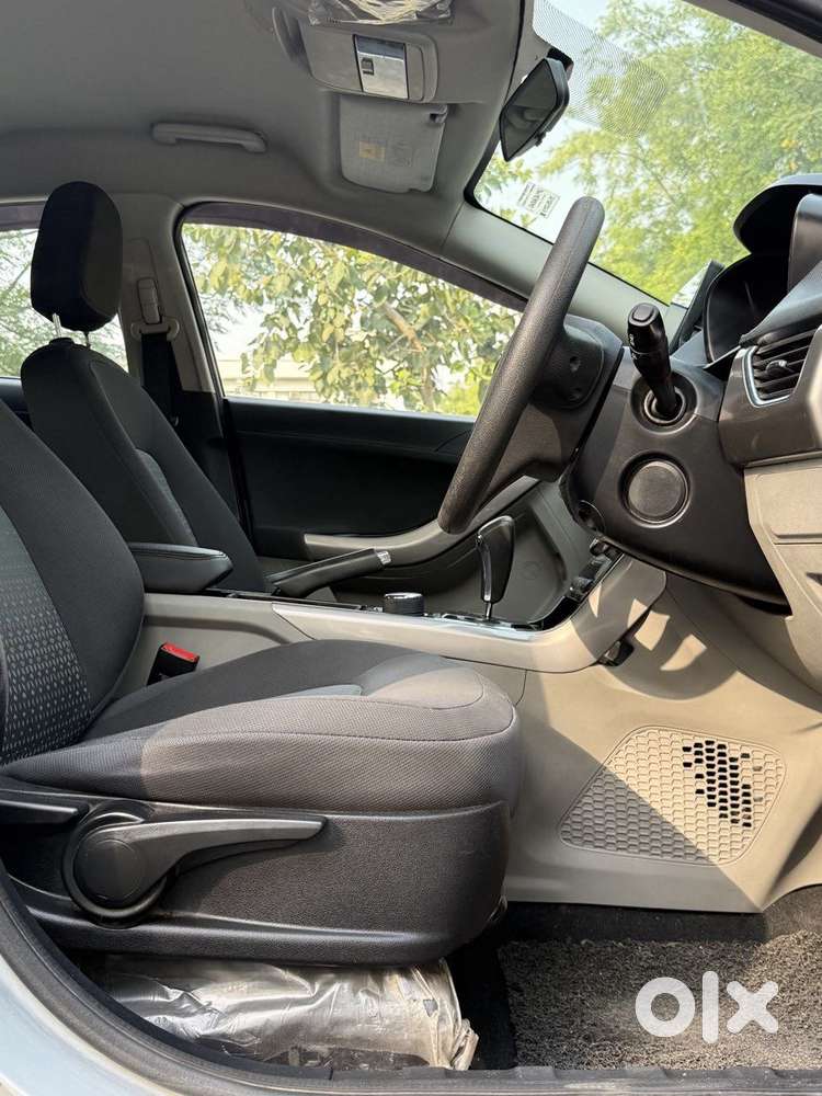 Tata Nexon Amt Xza Plus, 2019, Petrol