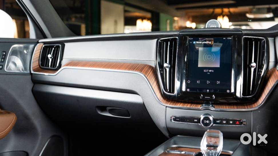Volvo Xc60 2.0 B5 Ultimate, 2025, Petrol