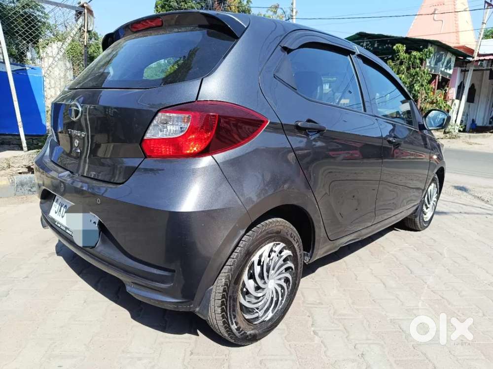Tata Tiago Xe, 2024, Petrol