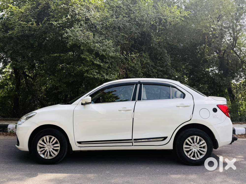 Maruti Suzuki Dzire 1.2 Vxi Cng, 2023, Cng & Hybrids