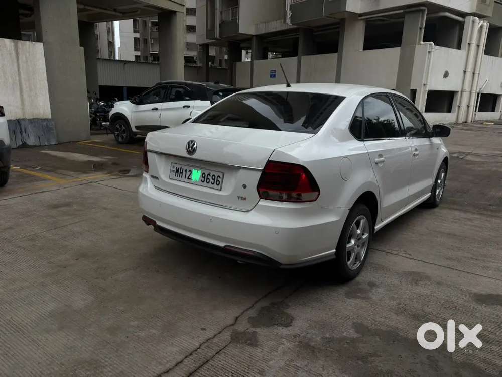 Volkswagen Vento Highline 2014
