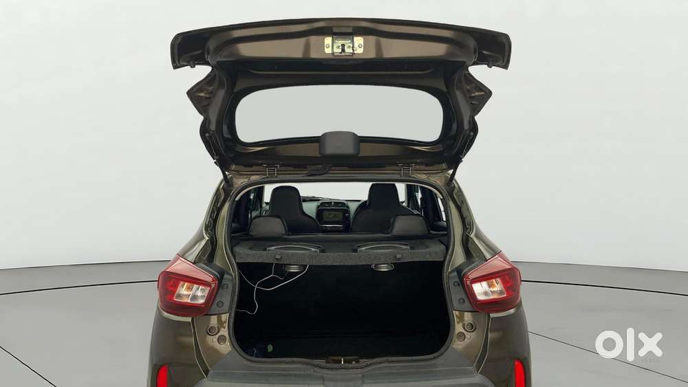 Renault Kwid 2019-ongoing 1.0 Rxt Amt (o), 2020, Petrol