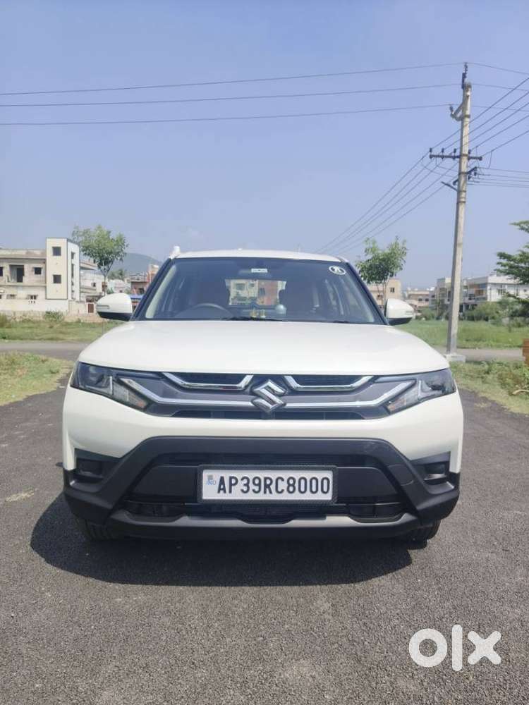 Maruti Suzuki Brezza 1.5 Vxi Smart Hybrid, 2022, Petrol