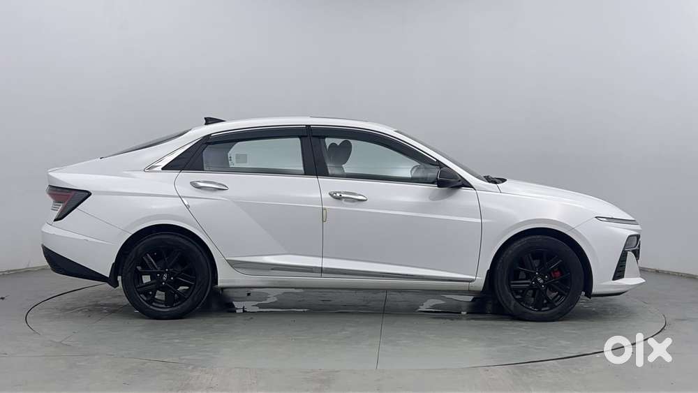 Hyundai Verna 1.5 Sx Turbo Petrol Mt, 2023, Petrol