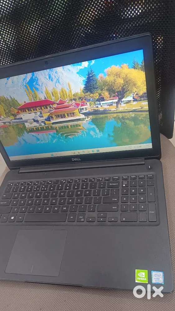 dell gaming i7 8th gen laptop Dell/ SSD 256GB+ 8GB/graphic 2GB editing