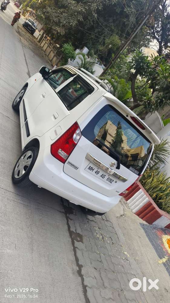 Maruti Suzuki Wagon R 1.0 Vxi Plus Amt, 2018, Petrol