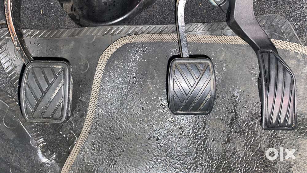 Maruti Suzuki Ritz Vxi, 2013, Petrol