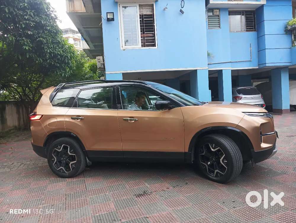 2024 Tata Safari Plus Diesel At