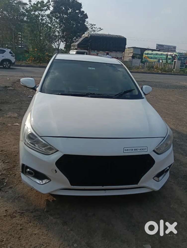 Hyundai Verna 2012