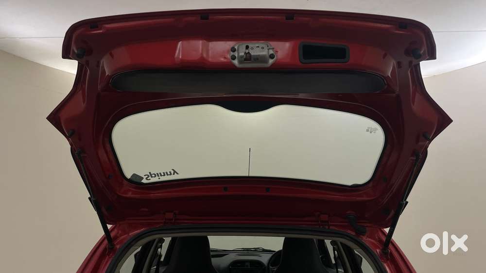 Tata Tiago 1.2 Revotron Xt, 2018, Petrol
