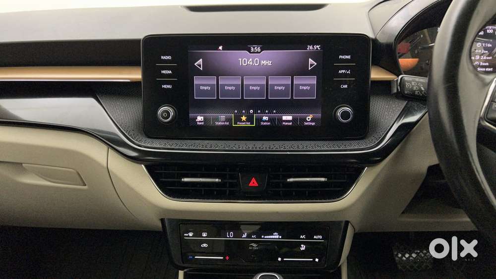 Skoda Slavia Style 1.5l Tsi Dsg, 2022, Petrol