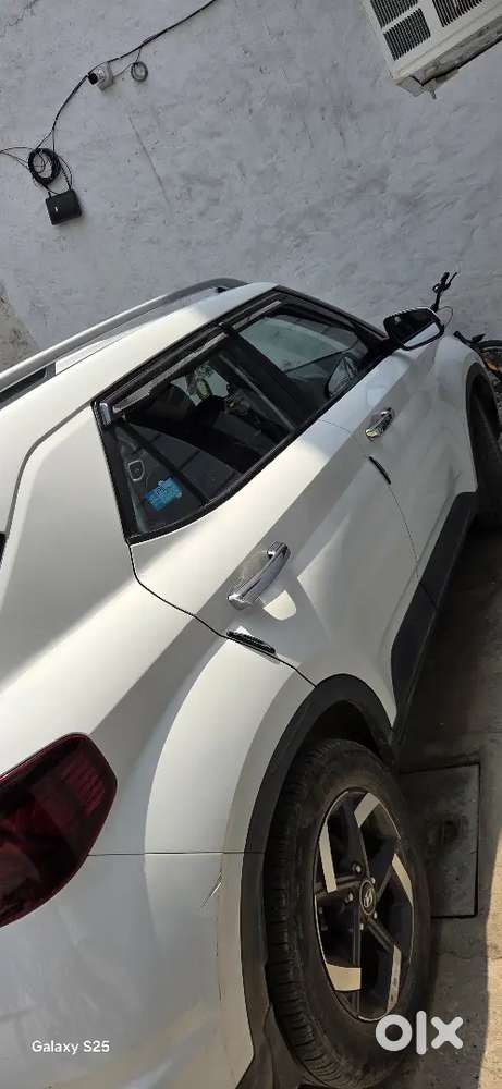 Hyundai Venue 2022 Petrol 26000 Km Driven