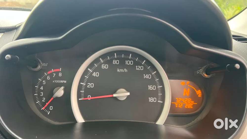 Maruti Suzuki Celerio Cng Vxi Optional, 2017, Cng & Hybrids