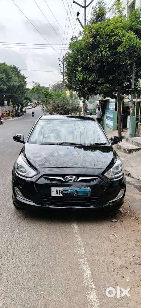 Hyundai Fluidic Verna, 2014, Diesel