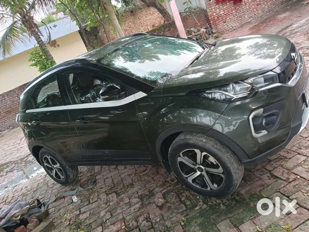 Tata Nexon 2023 Petrol Automatic Variant 1.5 Revotorq Xz Plus (s)