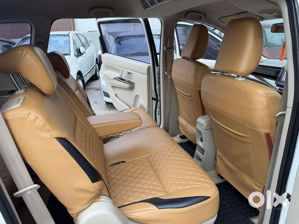 Maruti Suzuki Ertiga Zxi Plus Shvs, 2022, Petrol