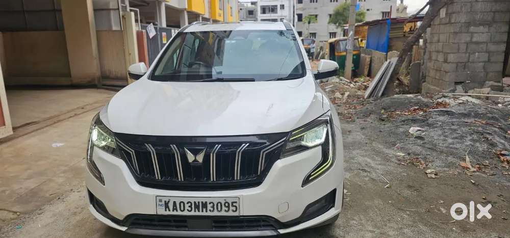 Mahindra XUV700 Diesel 2022