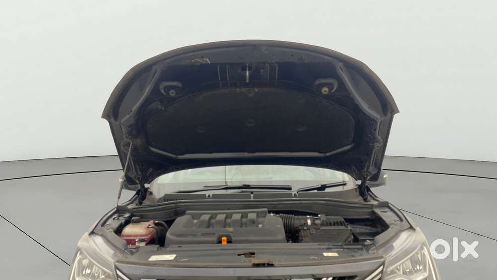 Mahindra Xuv700 2.0 Ax 7 Petrol At Luxury Pack Str, 2023, Petrol