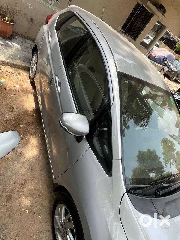 Honda Jazz V Automatic, 2017, Petrol