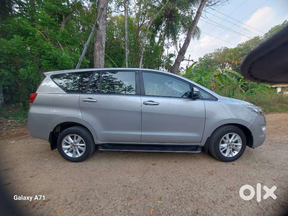 Innova Crysta 2019