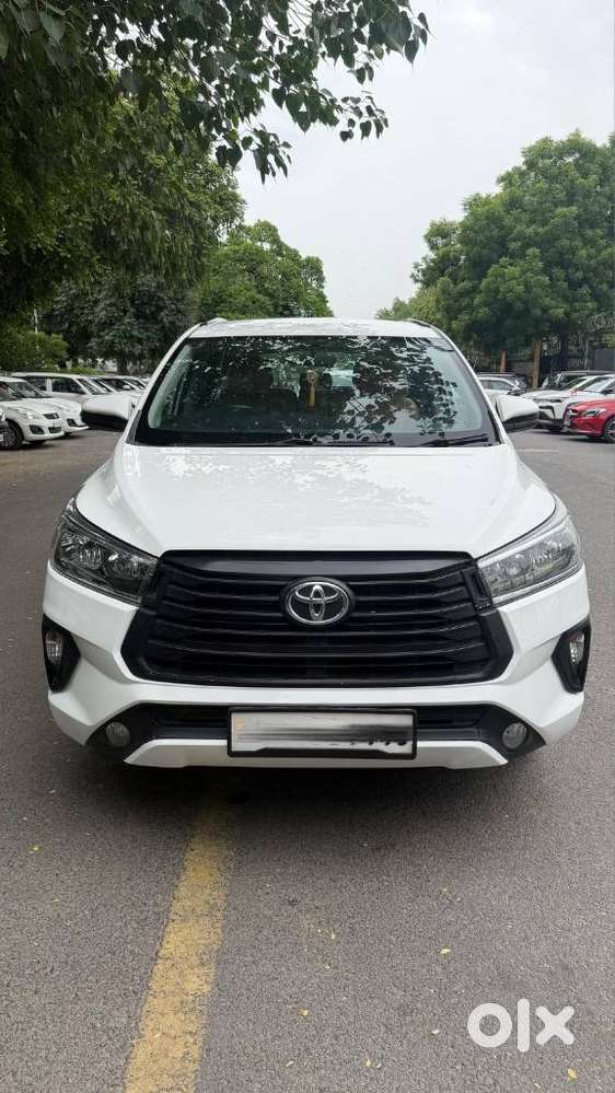 Toyota Innova Crysta 2.7 Gx Limited Edition At 8 Str, 2023, Diesel