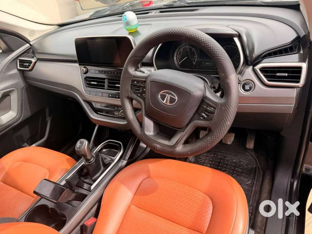 Tata Harrier 2.0 Kryotec Xt Plus Dark Edition, 2020, Diesel