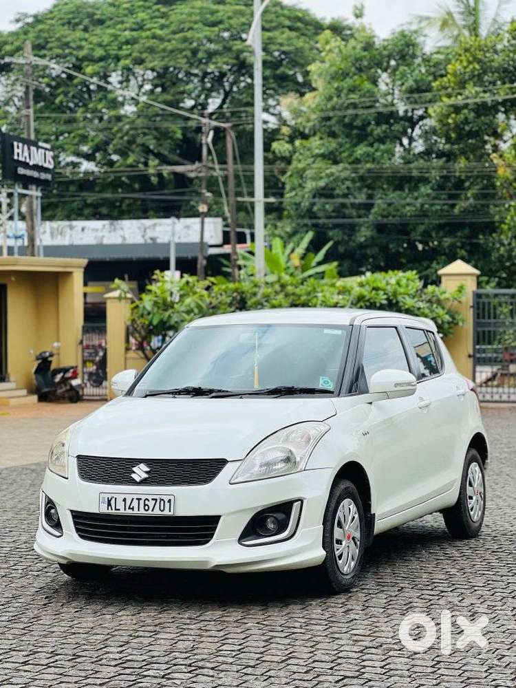 Maruti Suzuki Swift Vxi + Manual, 2016, Petrol