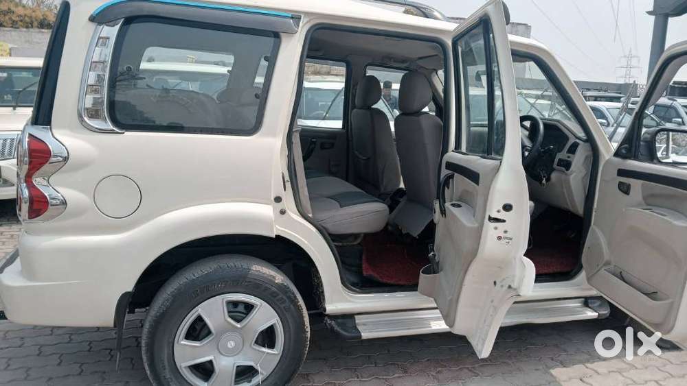 Mahindra Scorpio S5 Plus, 2022