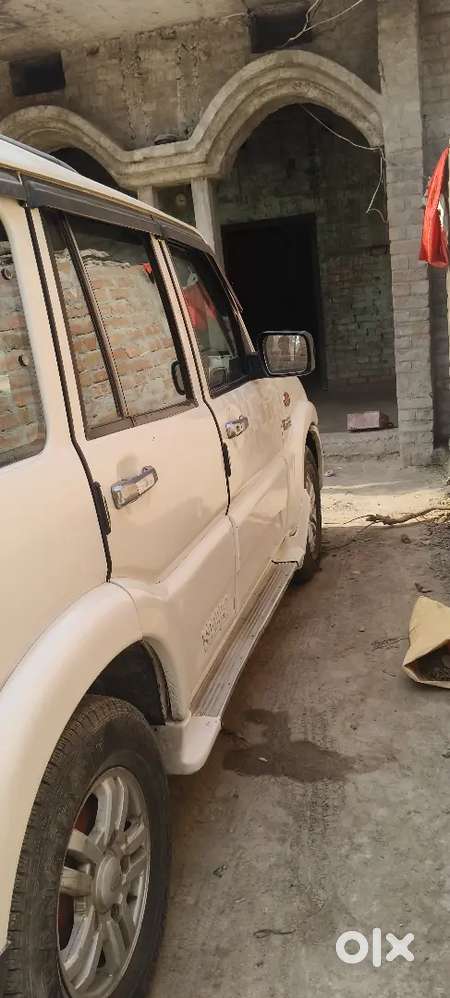 Mahindra Scorpio 2014