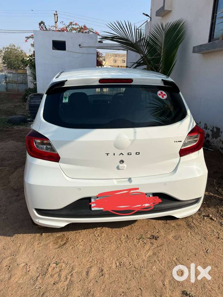 Tata Tiago 2024 Petrol 30000 Km Driven