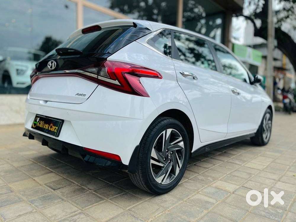 Hyundai I20 Asta (o) 1.2 Ivt, 2023, Petrol