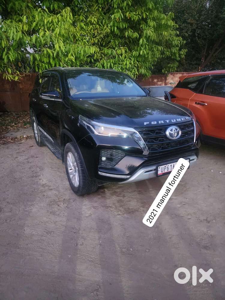 Toyota Fortuner 3.0 Sportivo 4x2 Mt, 2021, Diesel