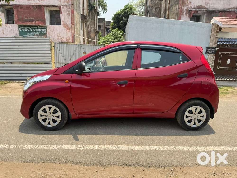 Hyundai 2017 Petrol Car