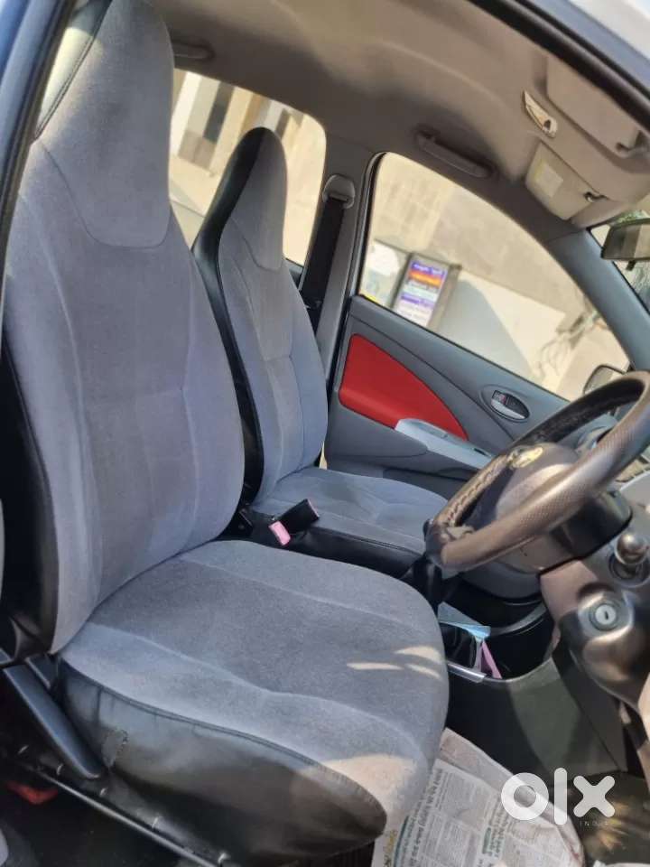 Toyota Etios 1.5 Vx, 2011, Petrol
