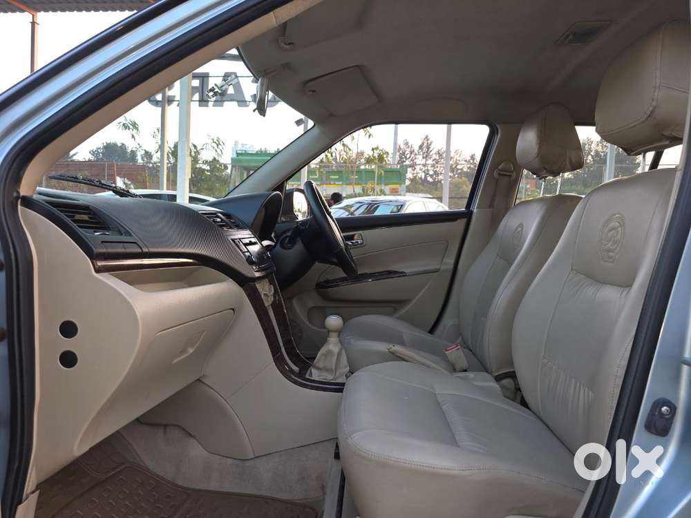 Maruti Suzuki Swift Dzire 1.2 Vxi Regal Limited Edition, 2013, Petro..