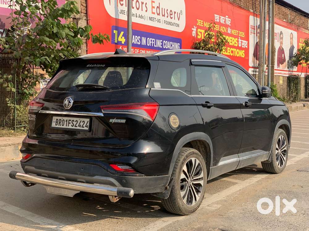 Mg Hector Plus Sharp Pro Blackstorm 2.0 Turbo Diesel 7 Str, 2023, Di..