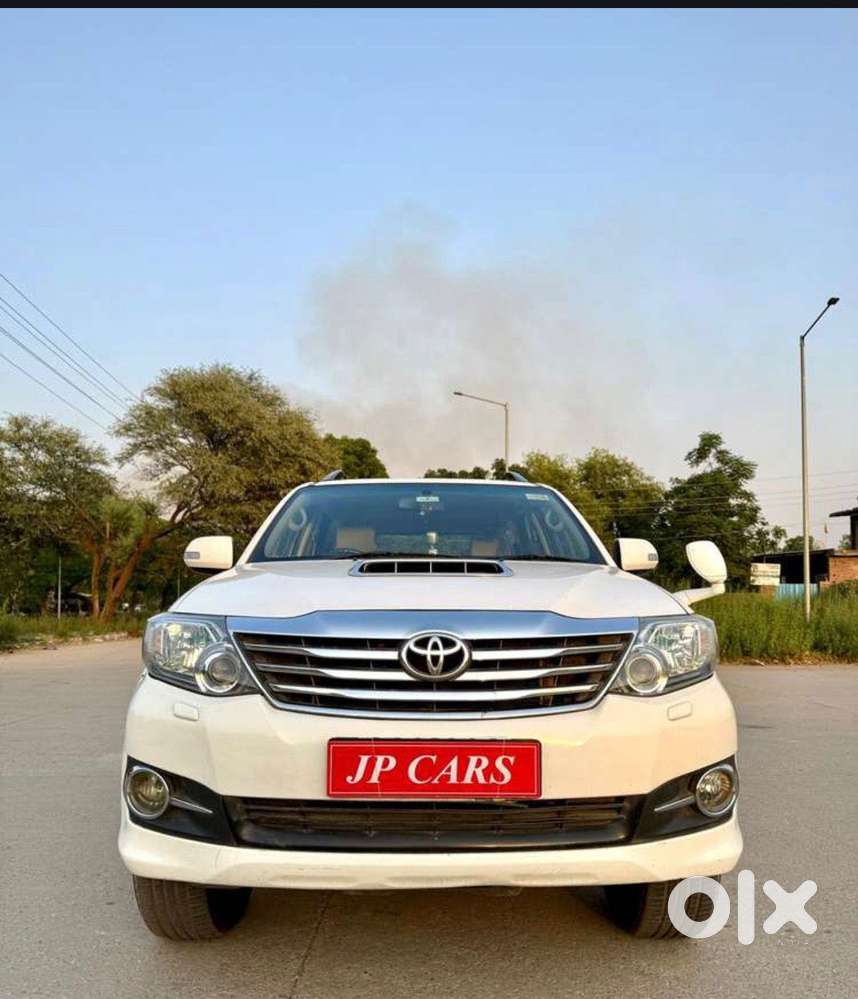 Toyota Fortuner 3.0 4x2 Automatic, 2014, Diesel