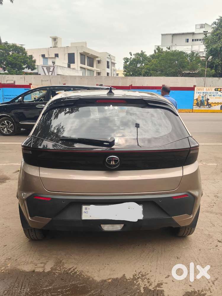 Tata Altroz, 2026, Petrol