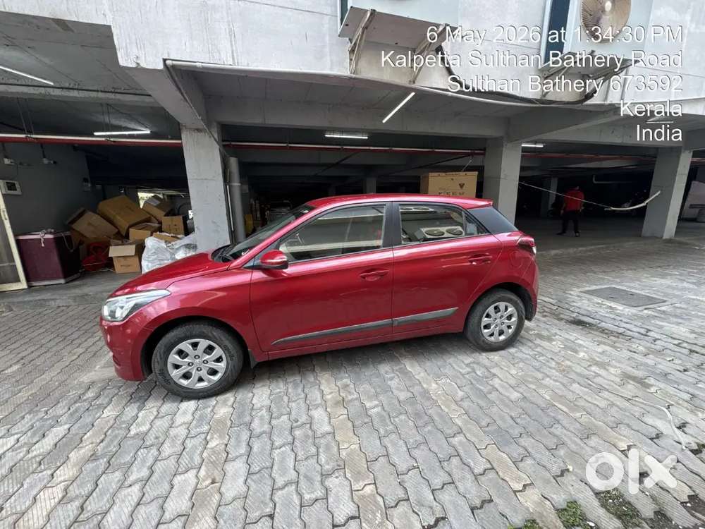 Hyundai  I20 Sportz 2015