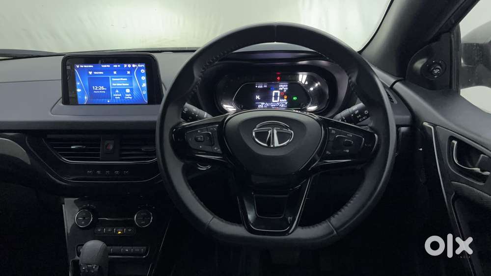 Tata Nexon 1.2 Revotron Xza Plus Luxs Red Dark Edition Amt, 2023, Pe..