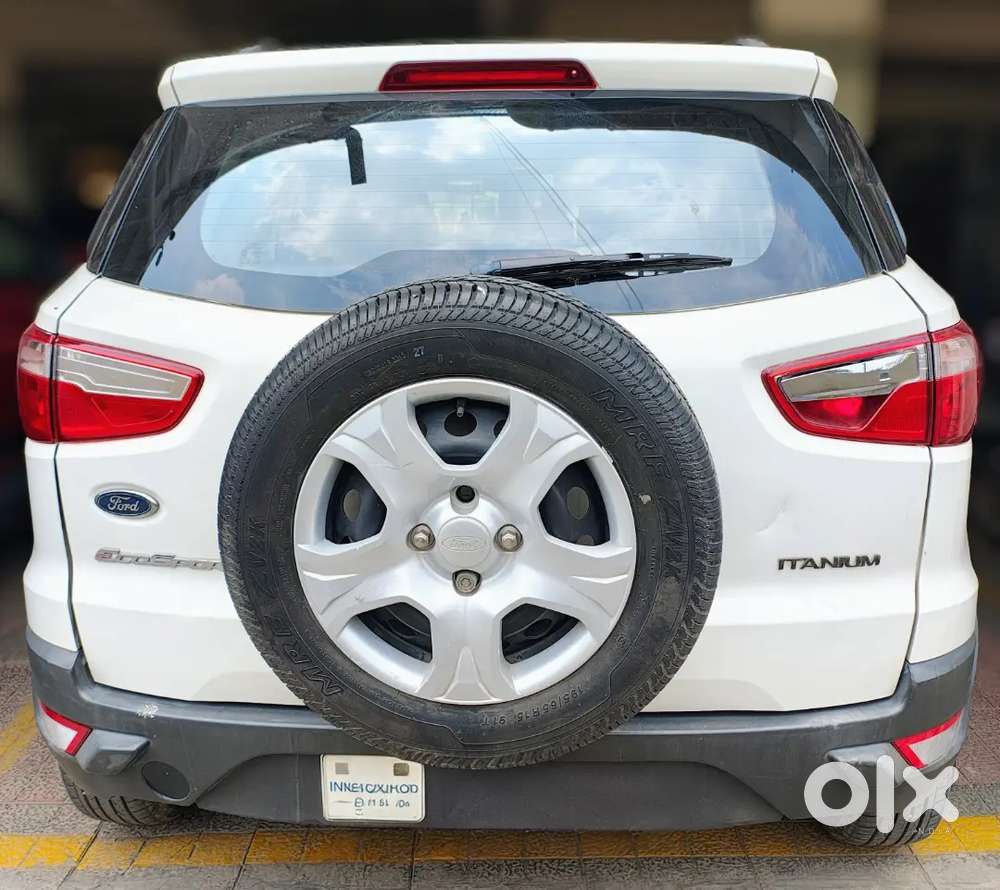 Ford Ecosport 2015 Petrol Well Maintained And Less Used