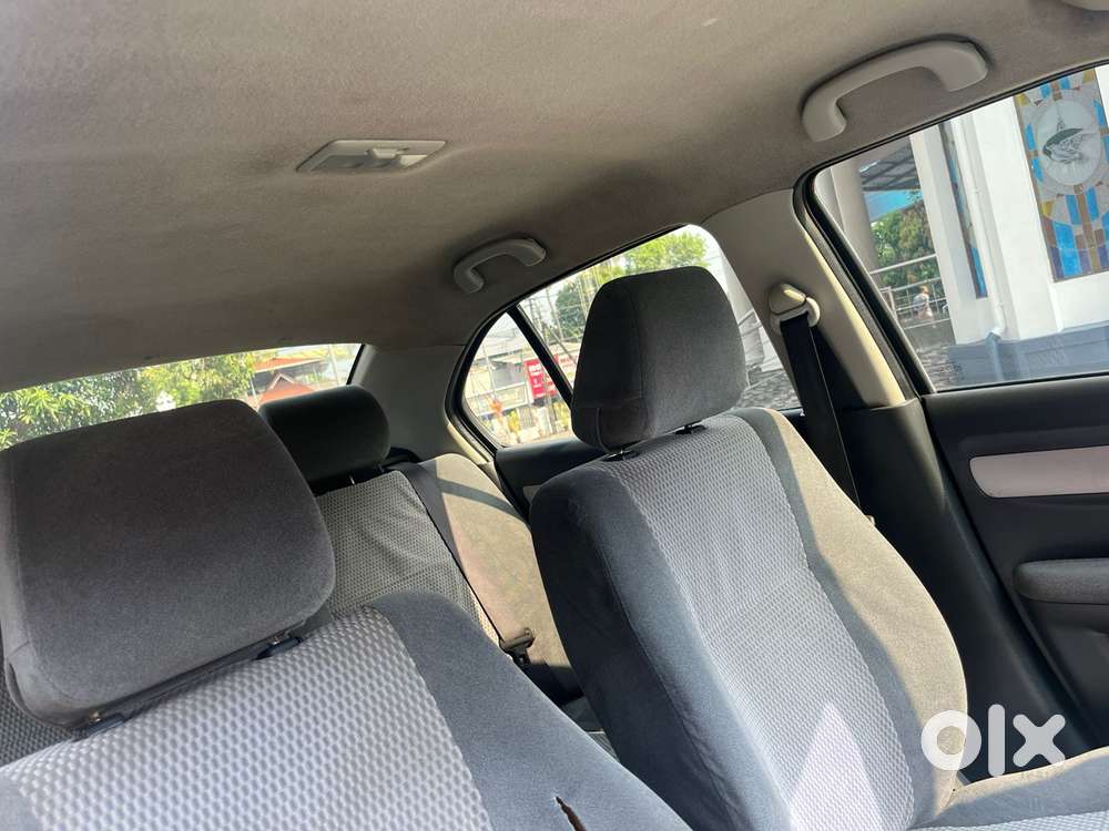 Maruti Suzuki Swift Dzire, 2009, Petrol