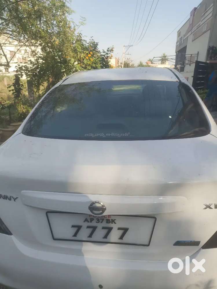 Nissan Sunny 2012 Diesel 295000 Km Driven