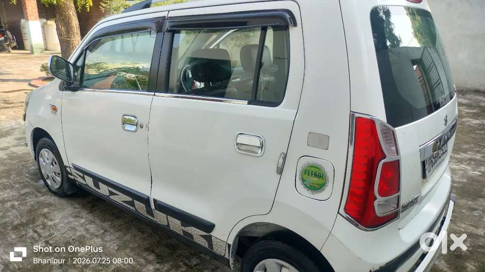Maruti Suzuki Wagon R Lxi 2013