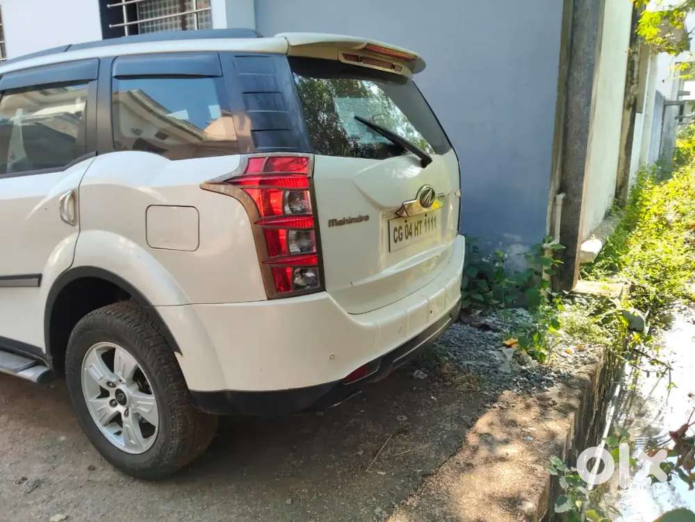 Mahindra Xuv500 2015