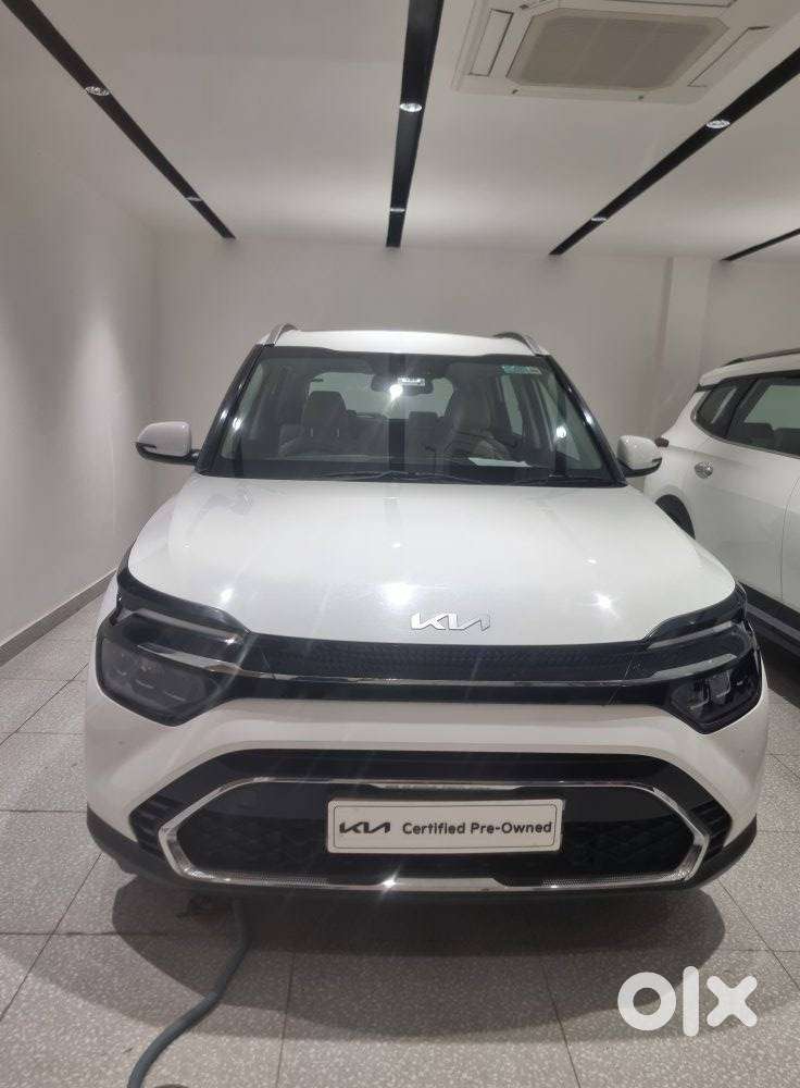 Kia Carens 1.5 Luxury Plus Turbo Dct, 2023, Petrol