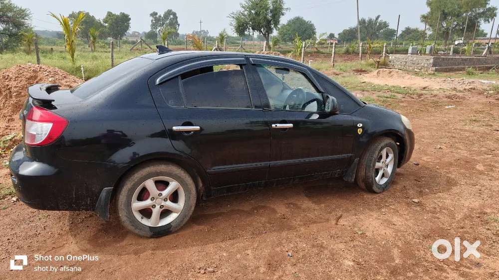 Car Is Good Condition See No Insurance No Carries But Ac Running