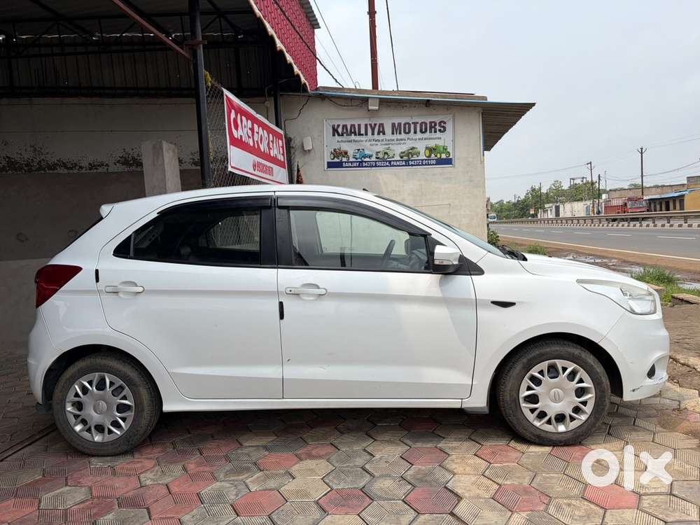 Ford Figo Petrol 2017